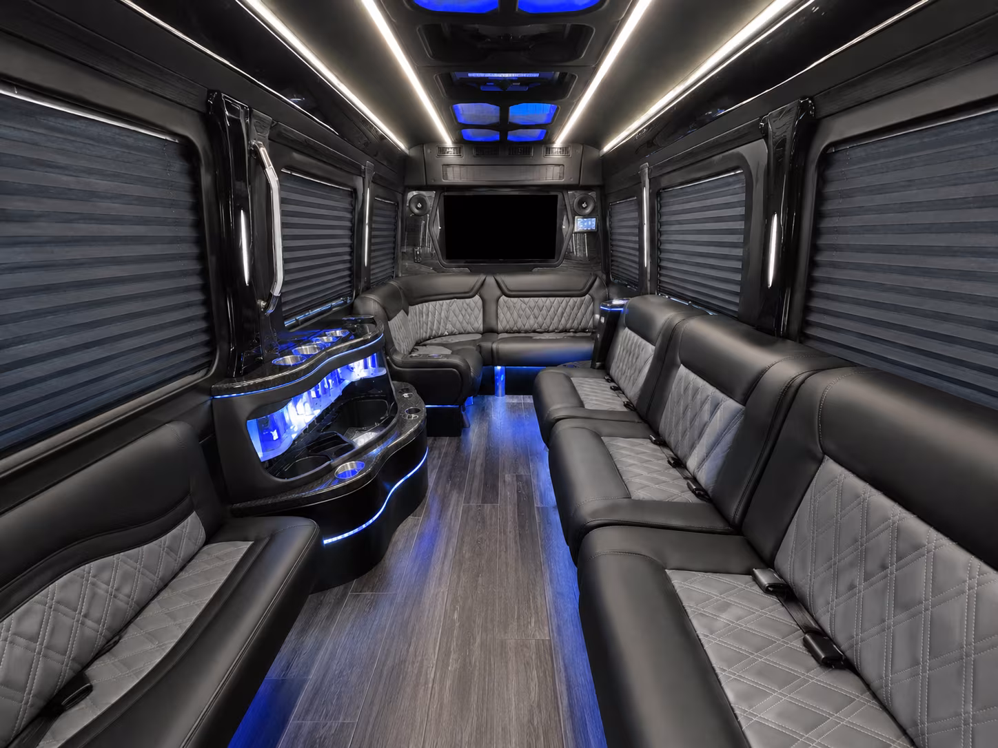 manassascharterbuscompany com makes airport transfers easy for official travel through dulles and reagan national