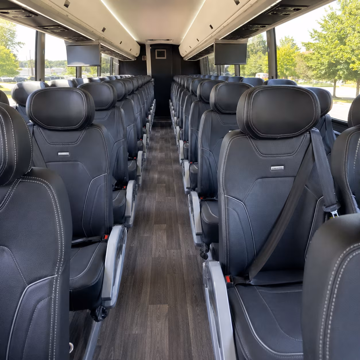 reston manassas charter buses