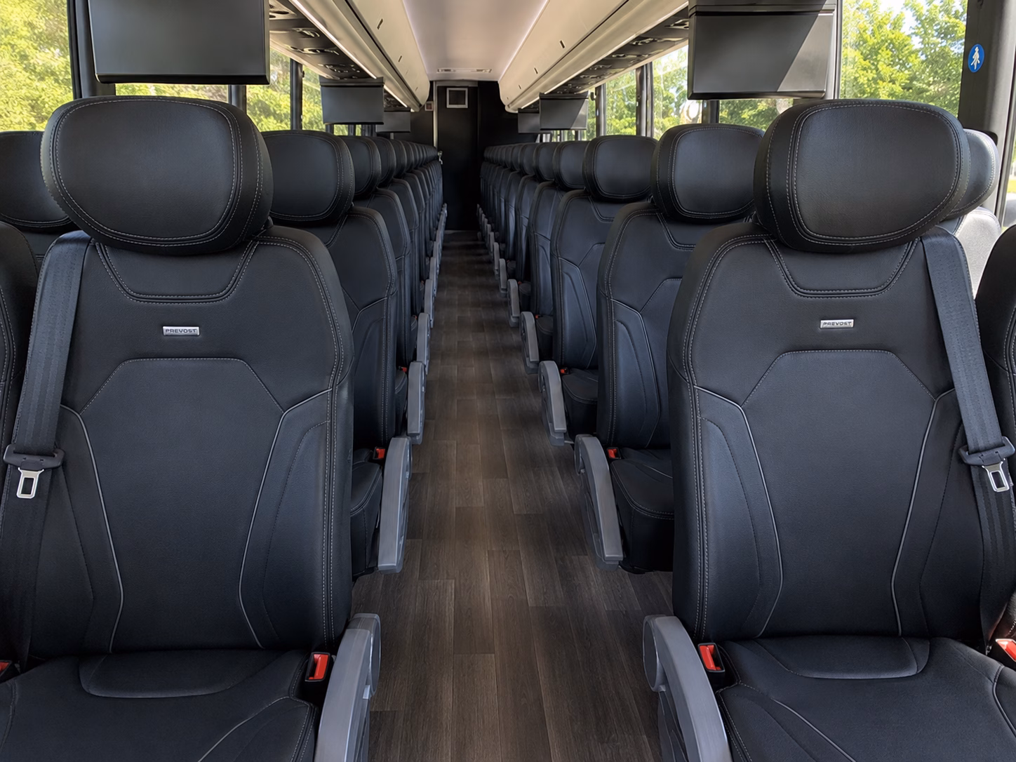 view instant online quotes for vineyard and farm venue wedding transportation near manassas