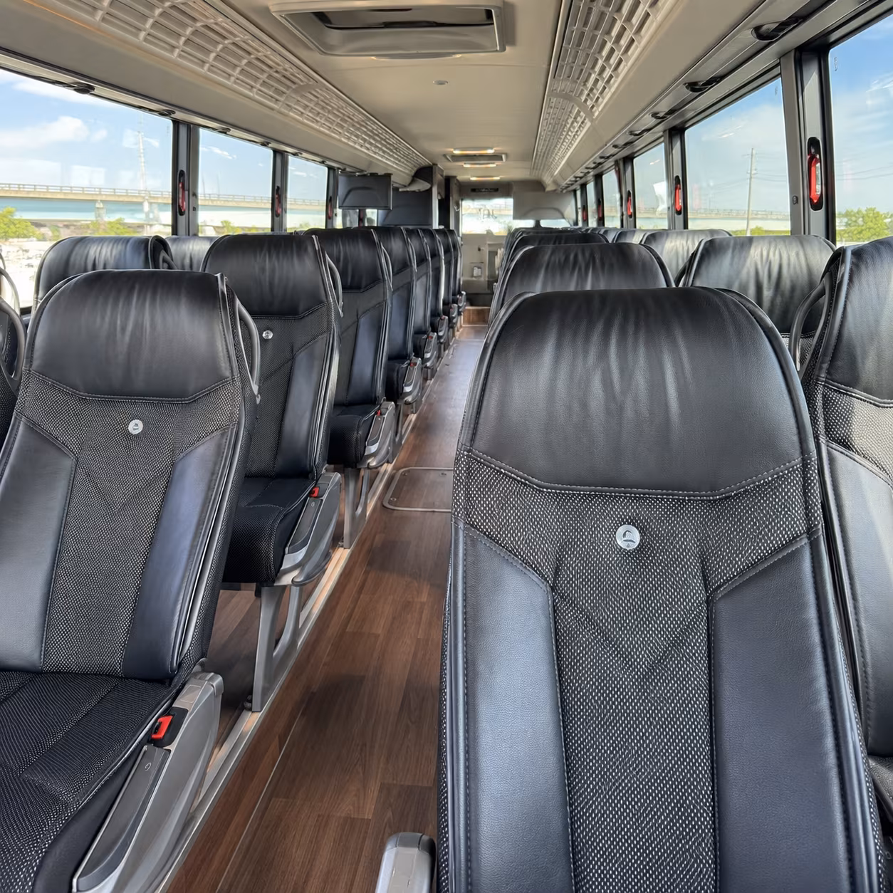 washington manassas charter buses
